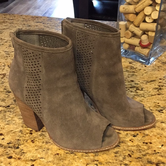 Gianni Bini Shoes - Gianni Bini booties